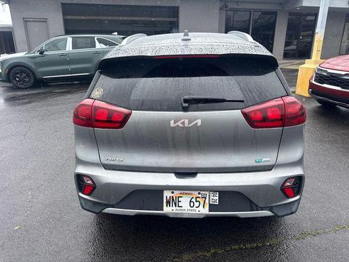 2022 Kia Niro LXS