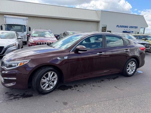 Sangria 2018 Kia Optima LX