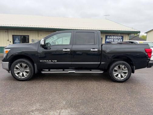 Magnetic Black 2018 Nissan Titan SL