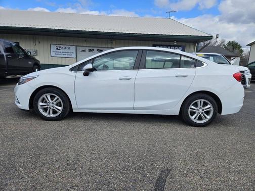2016 Chevrolet Cruze LT Auto