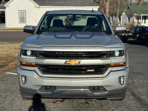 2017 Chevrolet Silverado 1500 2LT