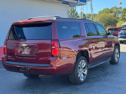 2017 Chevrolet Suburban LT
