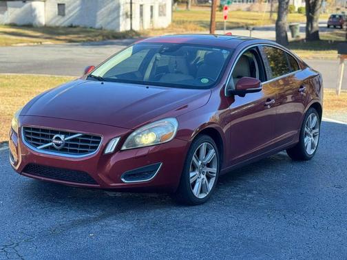 2011 Volvo S60 T6