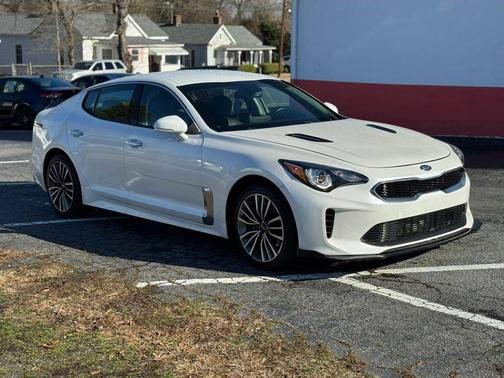 2019 Kia Stinger Sedan 4D