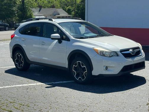 Crystal White Pearl 2015 Subaru XV Crosstrek 2.0i Premium