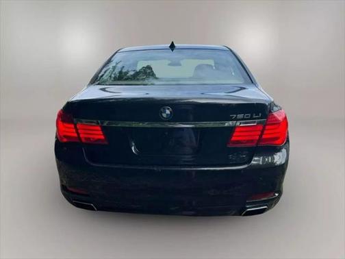 2011 BMW 750 Li xDrive