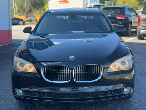 2011 BMW 750 Li xDrive