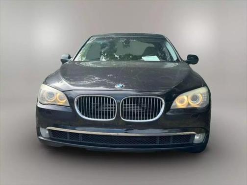 2011 BMW 750 Li xDrive