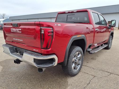 2025 GMC Sierra 2500 SLT