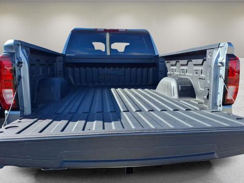 Sterling Metallic 2026 GMC Sierra 1500 SLE