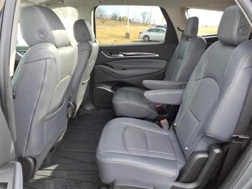 2018 Buick Enclave Essence