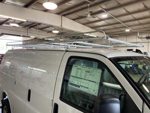 2025 GMC Savana 2500 Work Van