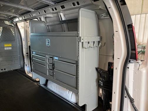 2025 GMC Savana 2500 Work Van