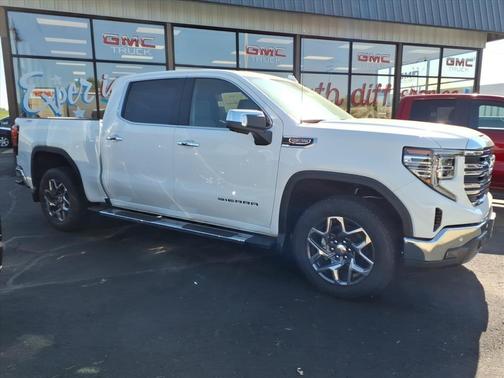 2025 GMC Sierra 1500 SLT