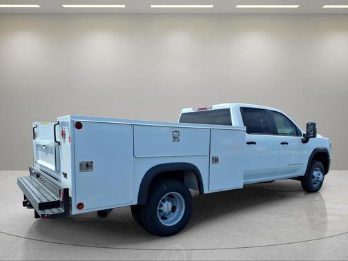 Summit White 2026 GMC Sierra 3500 Base
