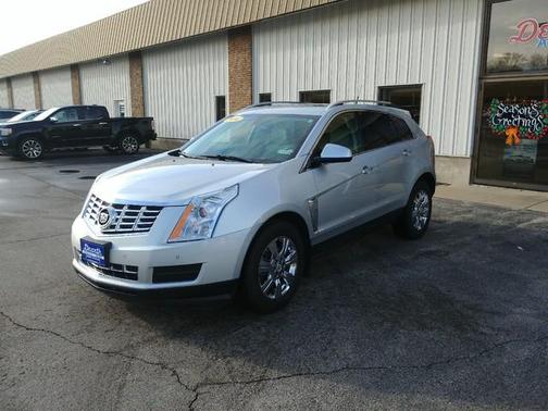 Radiant Silver Metallic 2014 Cadillac SRX Luxury Collection