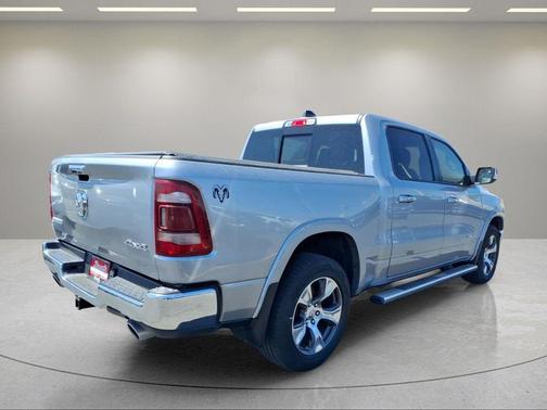 Billet Silver Metallic Clearcoat 2019 RAM 1500 Laramie