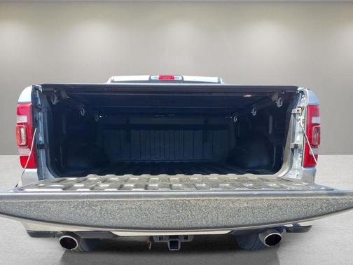 Billet Silver Metallic Clearcoat 2019 RAM 1500 Laramie