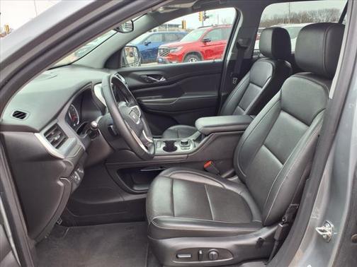 2023 GMC Acadia AWD SLT