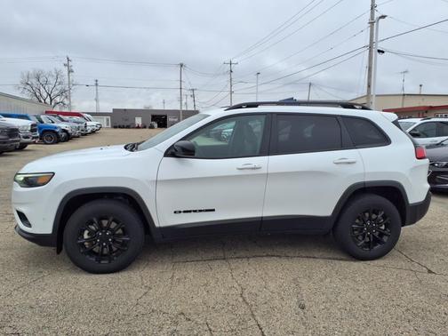 2023 Jeep Cherokee Altitude