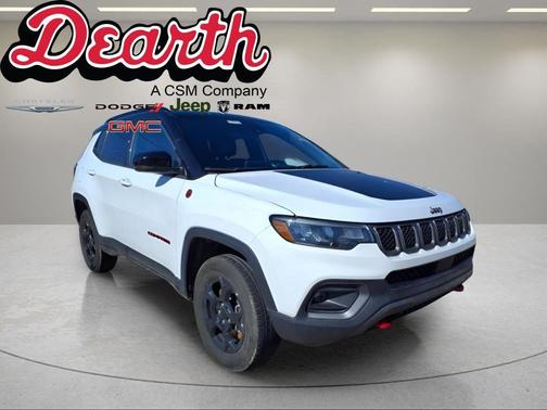 Bright White Clearcoat 2023 Jeep Compass Trailhawk