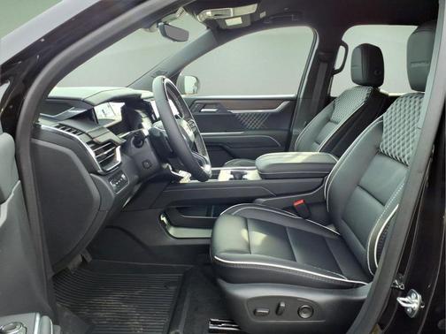 Ebony Twilight Metallic 2026 GMC Acadia Denali