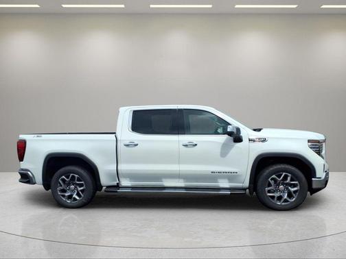 Summit White 2026 GMC Sierra 1500 SLT