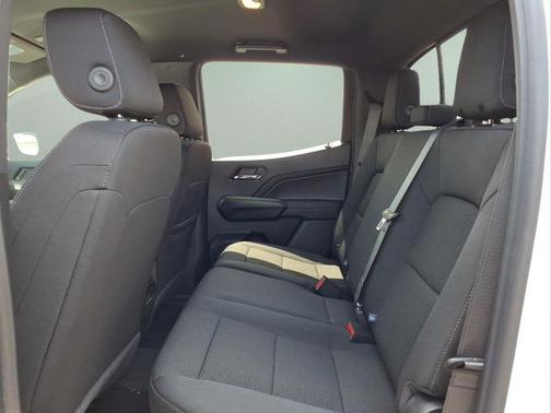 Summit White 2026 GMC Canyon Elevation