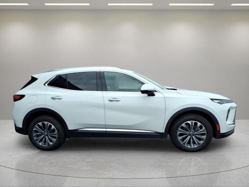 Summit White 2024 Buick Envision Preferred AWD