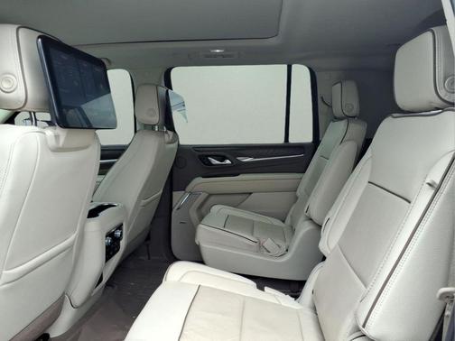 Summit White 2021 GMC Yukon XL Denali