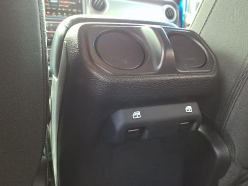 2022 Jeep Wrangler Willys