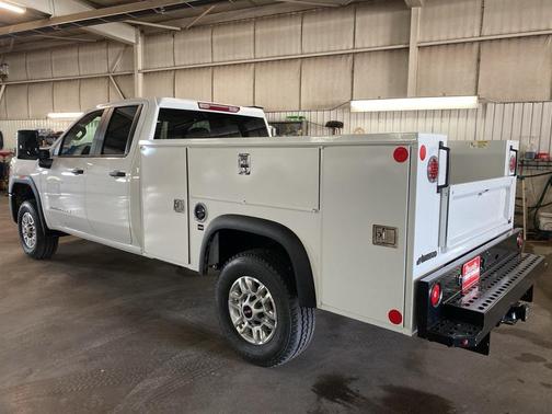 2025 GMC Sierra 2500 Base