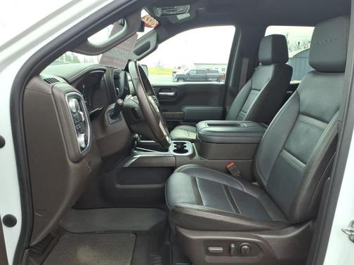 White Frost Tricoat 2022 GMC Sierra 1500 Denali