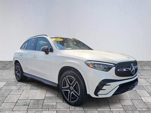 2025 Mercedes-Benz GLC 300 4MATIC