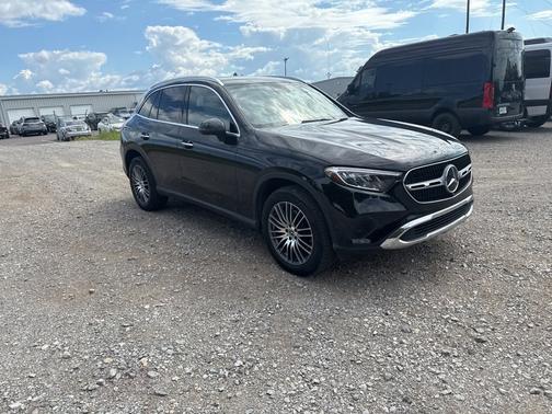 2024 Mercedes-Benz GLC 300