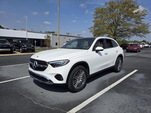 2026 Mercedes-Benz GLC 300 4MATIC