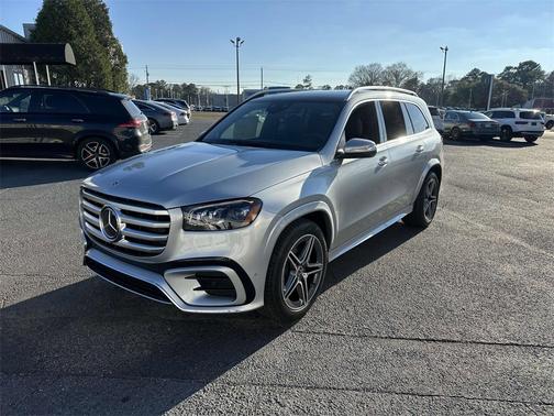 2025 Mercedes-Benz GLS 450 