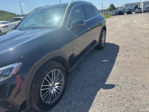 2024 Mercedes-Benz GLC 300 