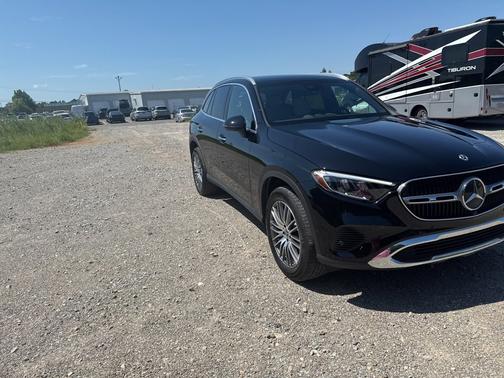 2024 Mercedes-Benz GLC 300 