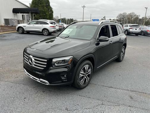 2025 Mercedes-Benz GLB 250 