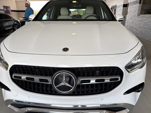 2025 Mercedes-Benz GLA 250 
