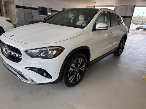 2025 Mercedes-Benz GLA 250 