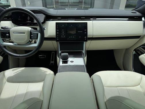 2024 Land Rover Range Rover P400 SE