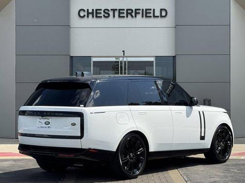 2022 Land Rover Range Rover P400 SE