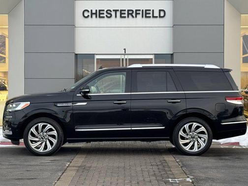 2022 Lincoln Navigator Reserve