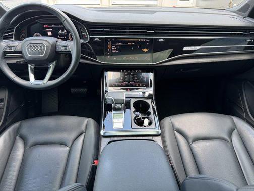 2020 Audi Q7 55 Prestige