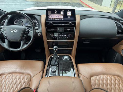 2024 INFINITI QX80 SENSORY AWD