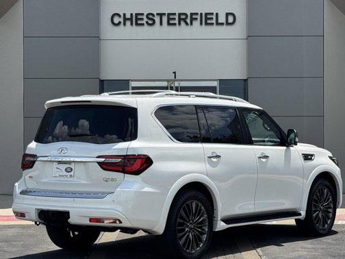 2024 INFINITI QX80 SENSORY AWD