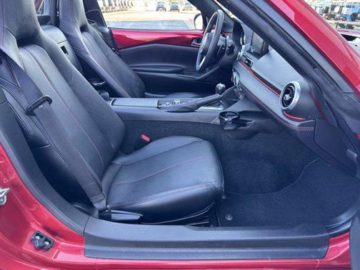 2019 Mazda MX-5 Miata RF Grand Touring