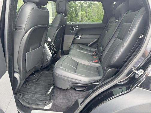 2022 Land Rover Range Rover Sport HSE Silver Edition